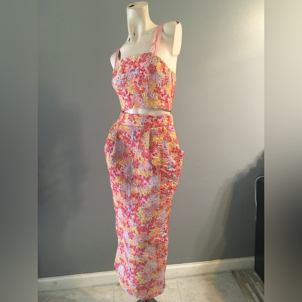 Lulu's Ellarina Floral Metallic Jacquard 2pc pocket Skirt Set Pink Multicolored